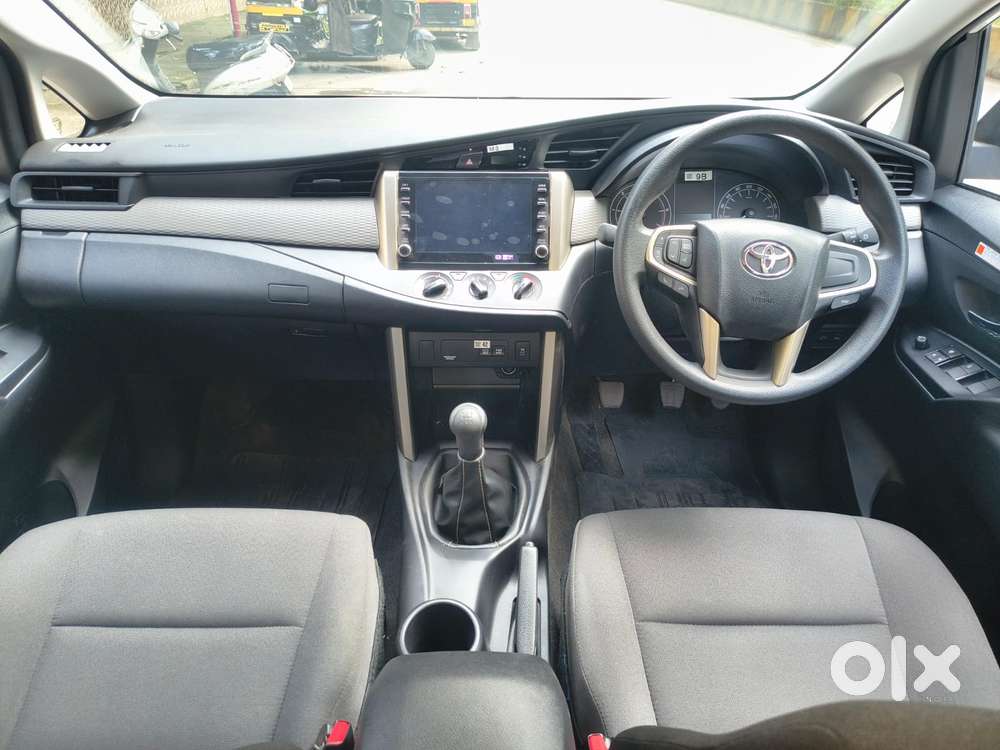 Toyota Innova Crysta [2020-ongoing] 2.4 Gx 8 Str, 2026, Diesel