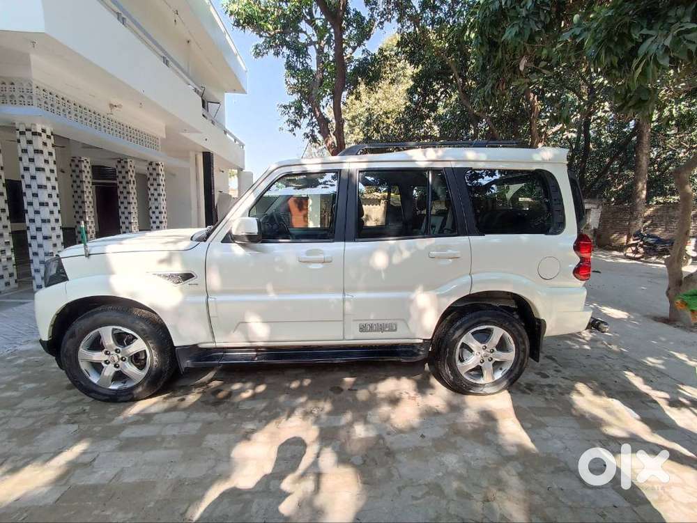 Mahindra Scorpio S11 2019