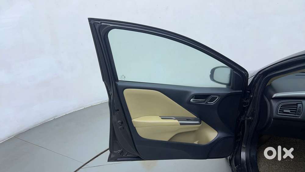 Honda City 1.5 Zx Cvt I-vtec, 2017, Petrol