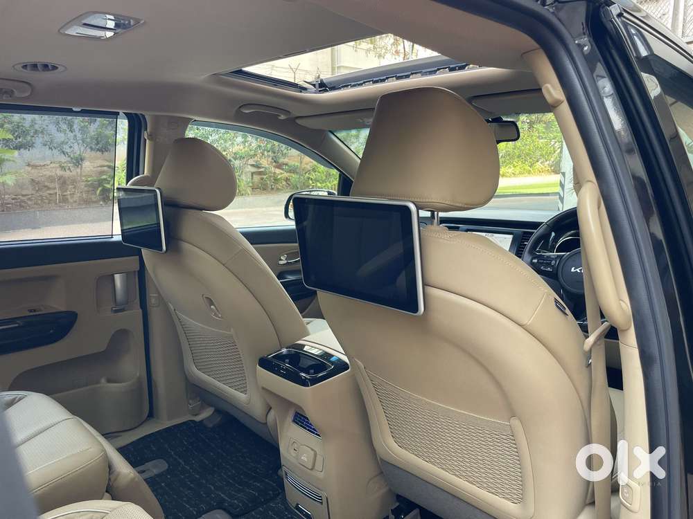 Kia Carnival Limousine Plus 7 Str, 2022, Diesel