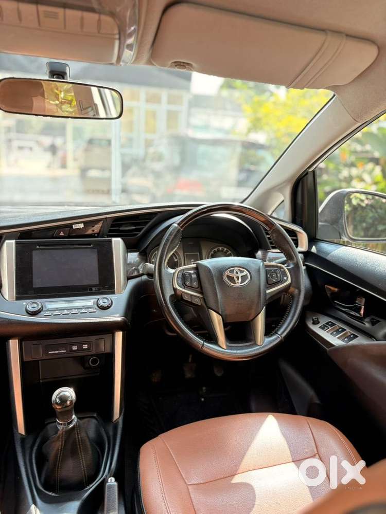 Toyota Innova Crysta 2.4 V 8 Str, 2018, Diesel