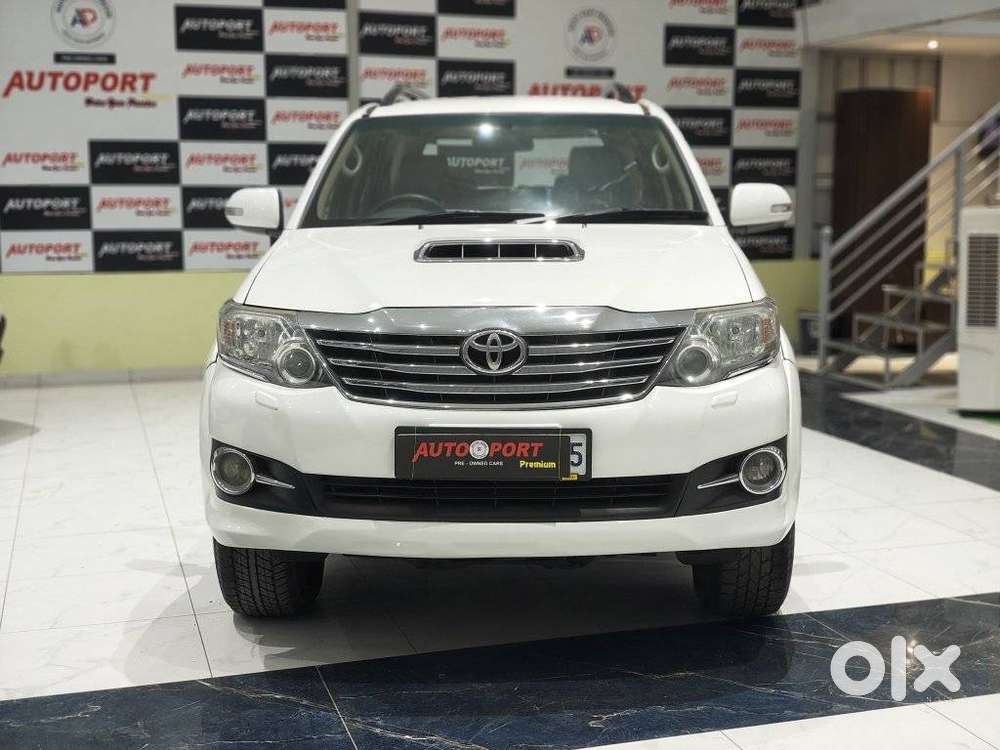 Toyota Fortuner 3.0 4x2 Mt, 2015, Diesel