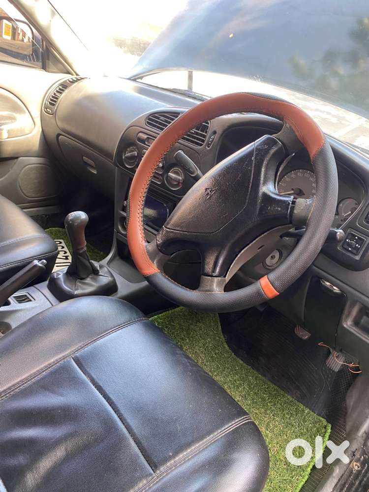 Mitsubishi Lancer Glxd 2002