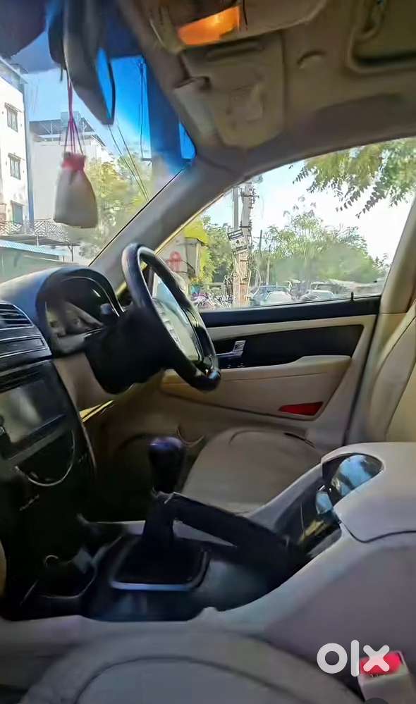 Mahindra Ssangyong Rexton 2015