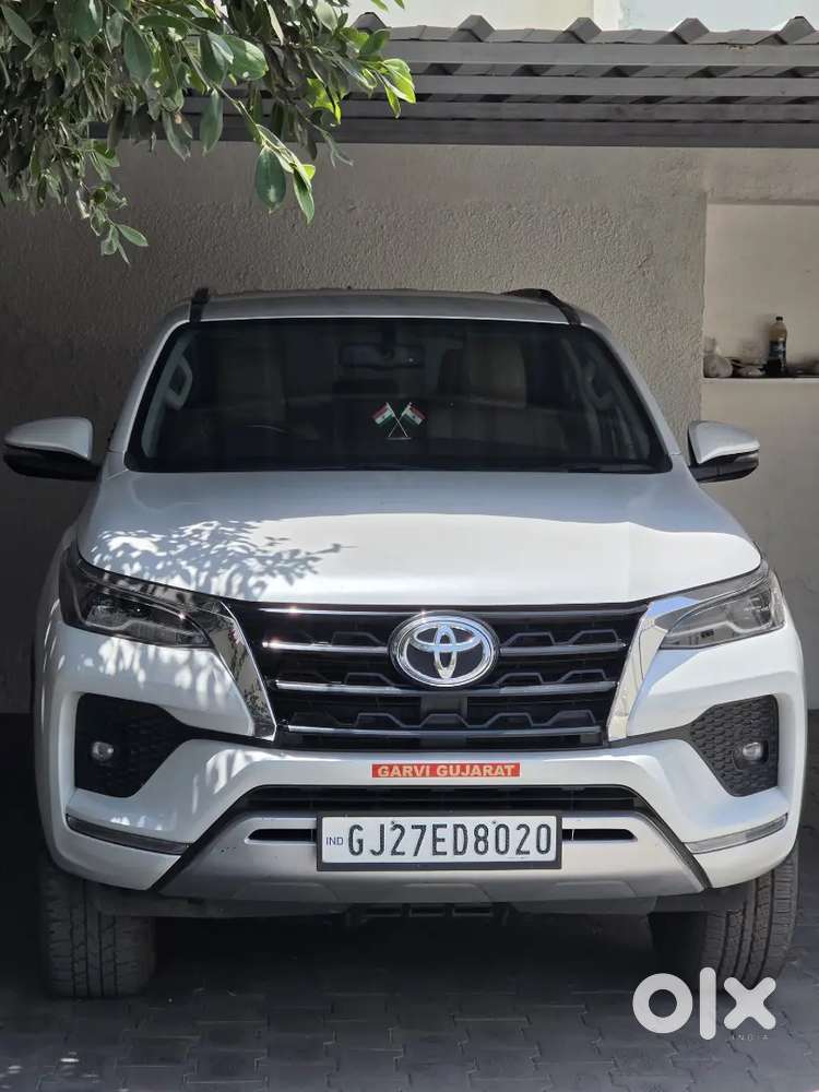 Toyota Fortuner Automatic