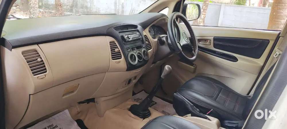 Toyota Innova 2006 Diesel 225000 Km Driven