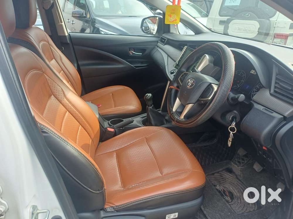 Toyota Innova Crysta 2.4 G Mt, 2024, Diesel