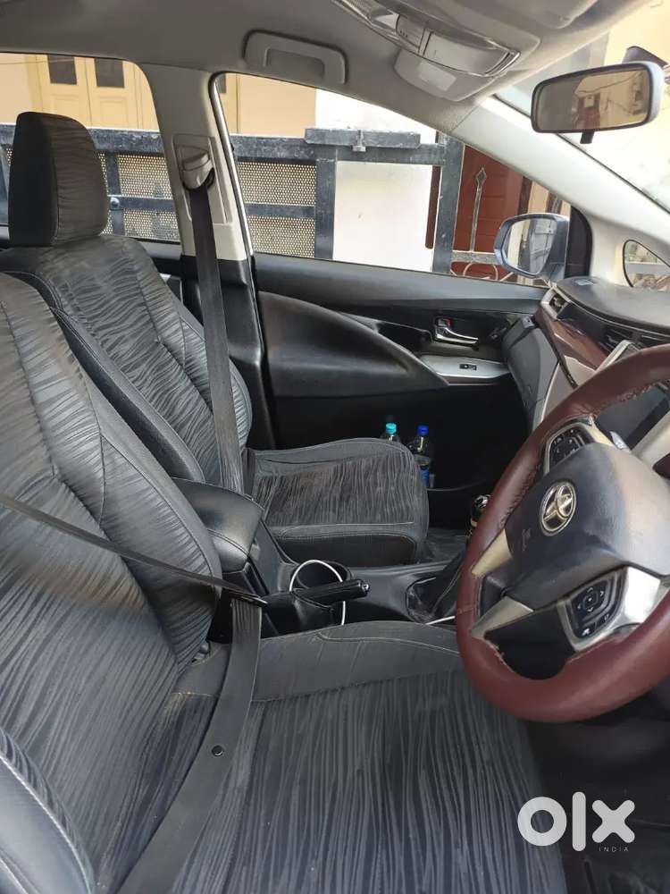 Toyota Innova Crysta 2.4 2017 Diesel Manual