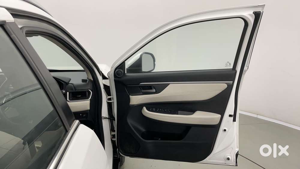 Honda Elevate Vx Mt, 2024, Petrol