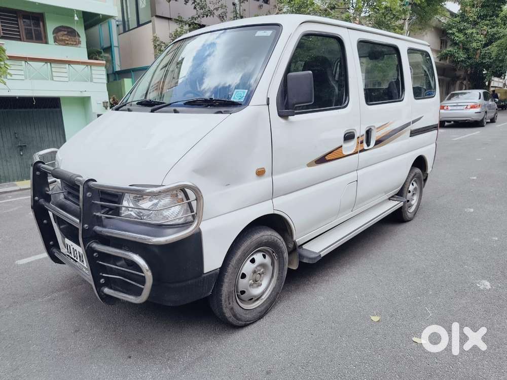 Maruti Suzuki Eeco 7 Seater Standard, 2017, Petrol