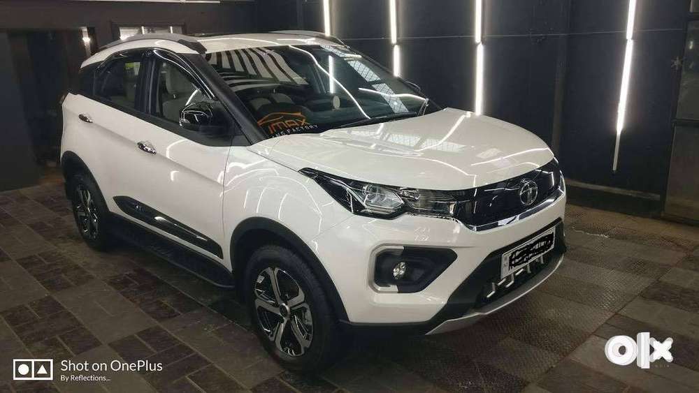 Tata Nexon Automatic, Low Km