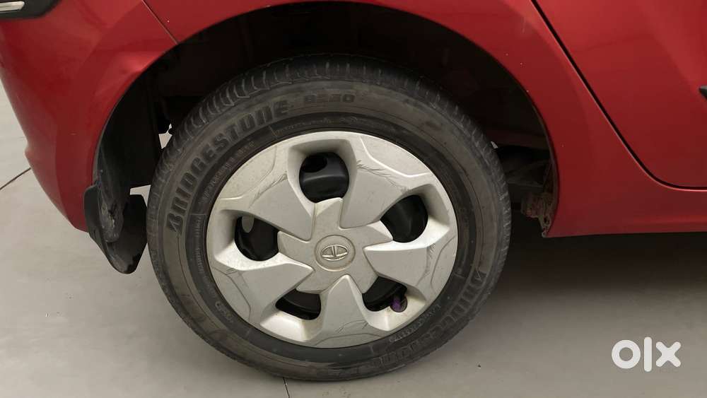 Tata Tiago 1.2 Revotron Xt, 2018, Petrol