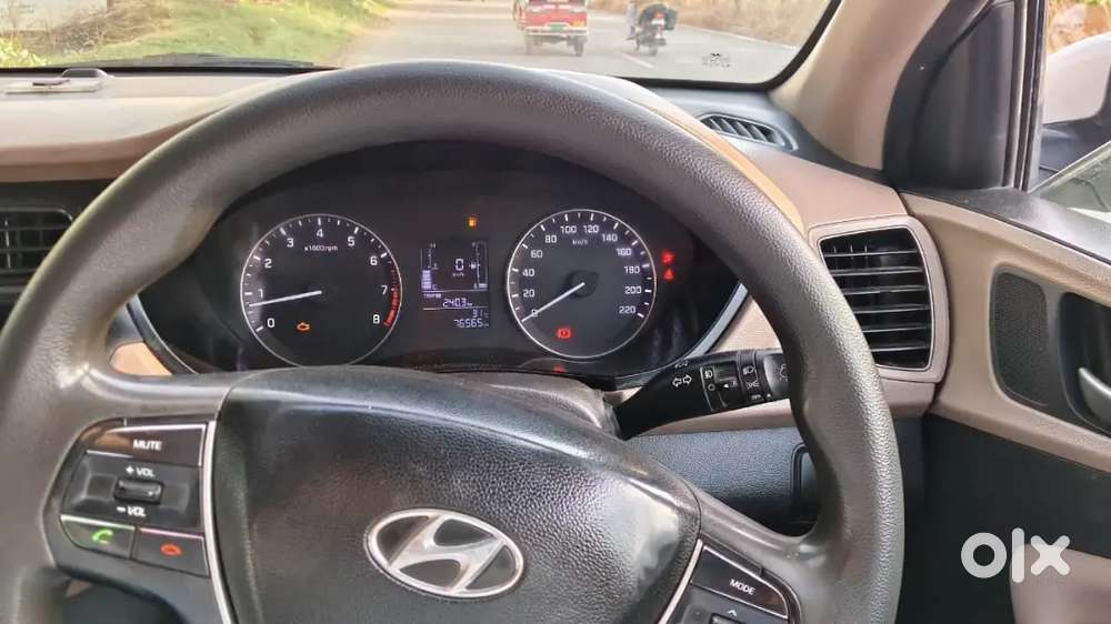 Hyundai Elite I20 2015 Petrol 76000 Km Driven