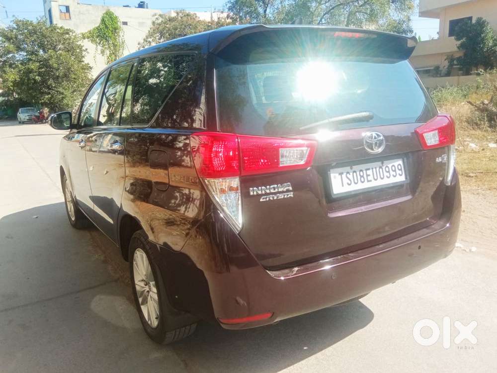 Toyota Innova Crysta 2.8z Automatic, 2016, Diesel