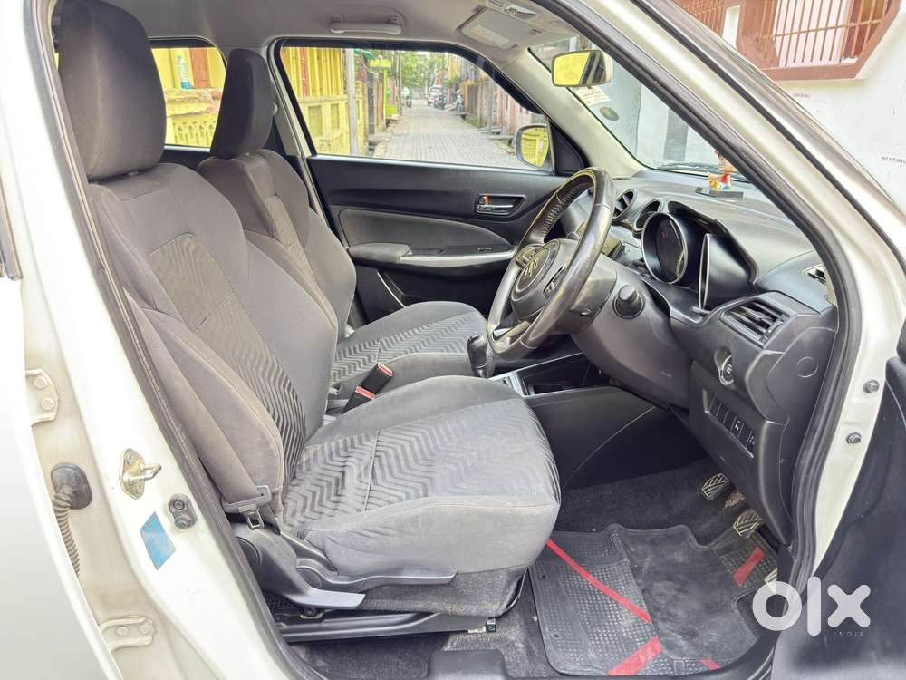 Maruti Suzuki Swift Vxi Optional, 2018, Petrol