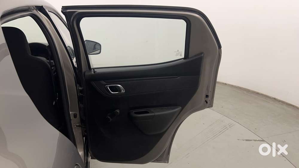 Renault Kwid 1.0 Rxt Sce Special (o), 2018, Petrol