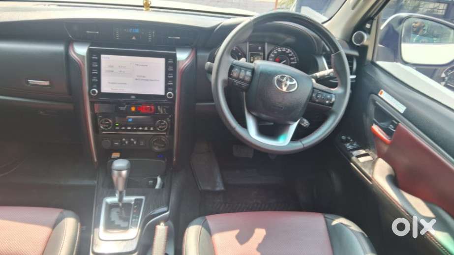 Toyota Fortuner Legender 4x4 At 2.8, 2024, Diesel