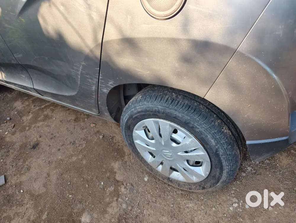 Mahindra Kuv 100 2016 Petrol Car