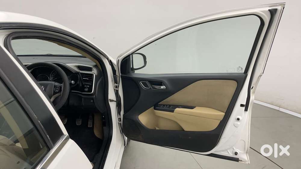Honda City 1.5 V 4th Gen I-vtec Mt, 2020, Petrol