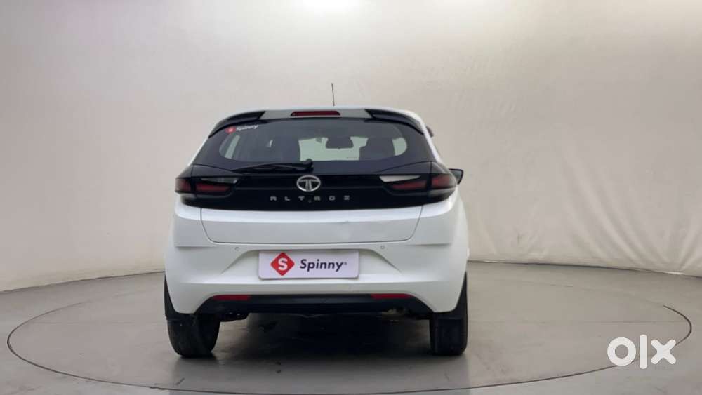 Tata Altroz Xz, 2023, Petrol