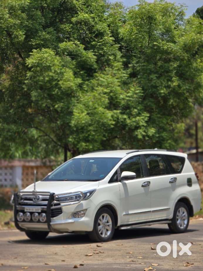 Toyota Innova Crysta 2.4 V, 2019, Diesel