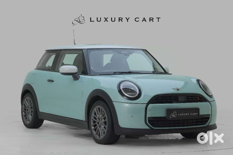 Mini Favoured Pack, 2026, Petrol