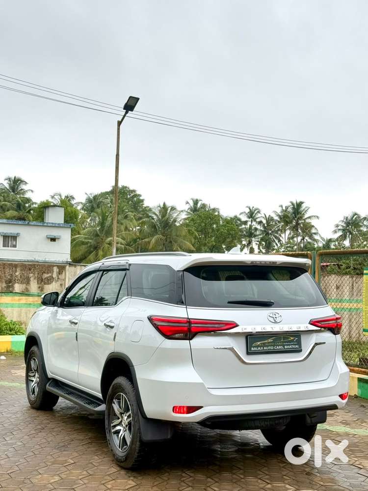 Toyota Fortuner [2021-ongoing] 2.8 2wd Diesel At, 2025, Diesel