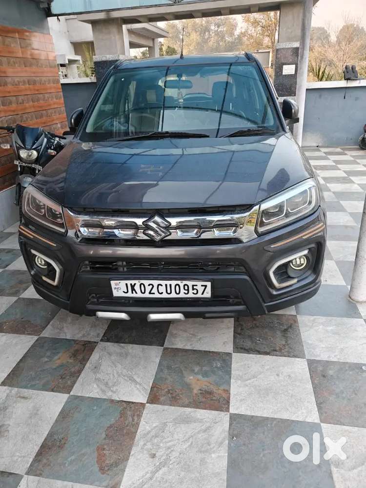 Maruti Suzuki Brezza 2021 पेट्रोल मैनुआल