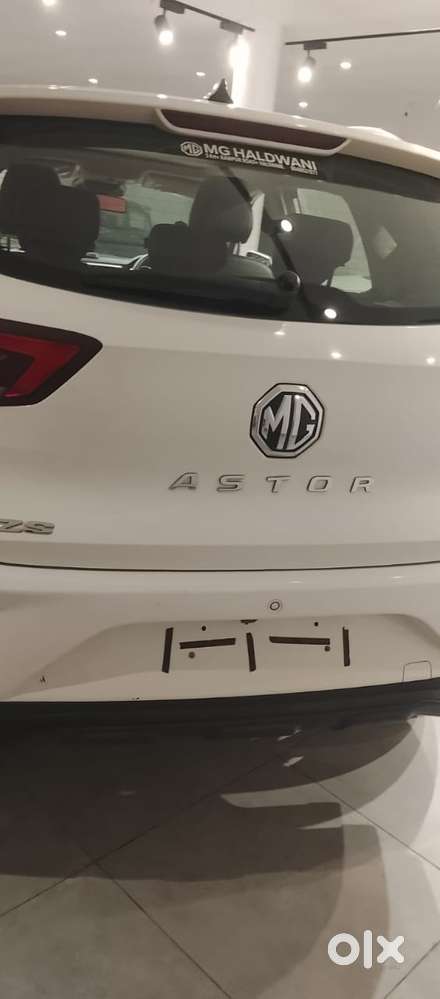 Mg Astor 1.5 Savvy Cvt S Red, 2021, Petrol