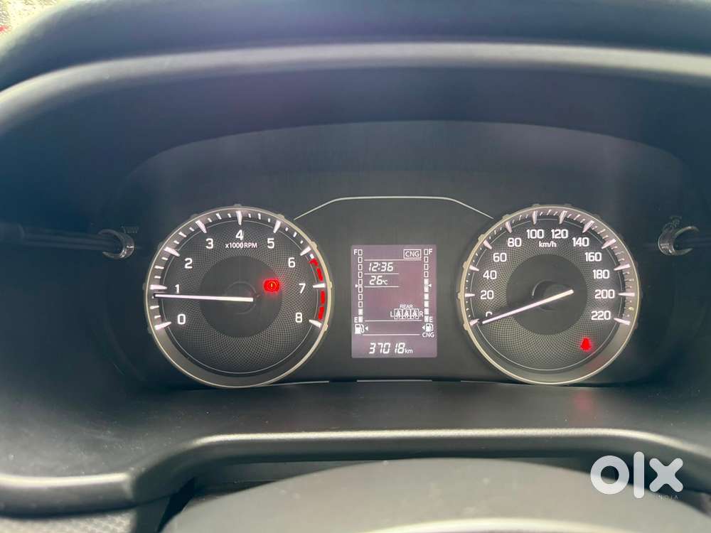 Maruti Brezza 2024 Year Petrol + Cng