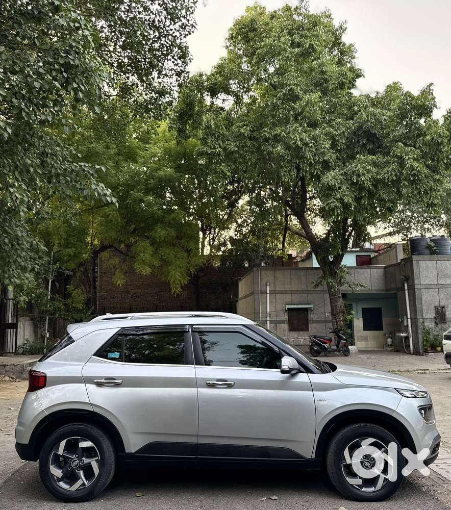 Hyundai Venue 1.0 Sx (o) Turbo Dct, 2019, Petrol