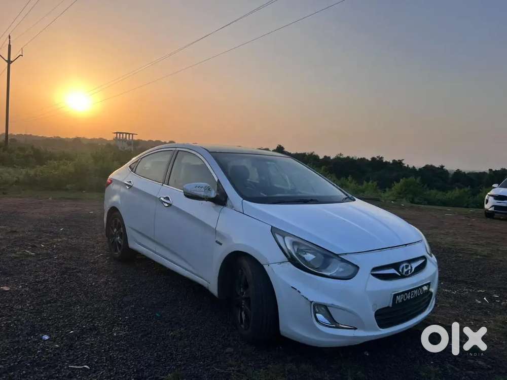 Hyundai Verna 1.6 Sx 2012