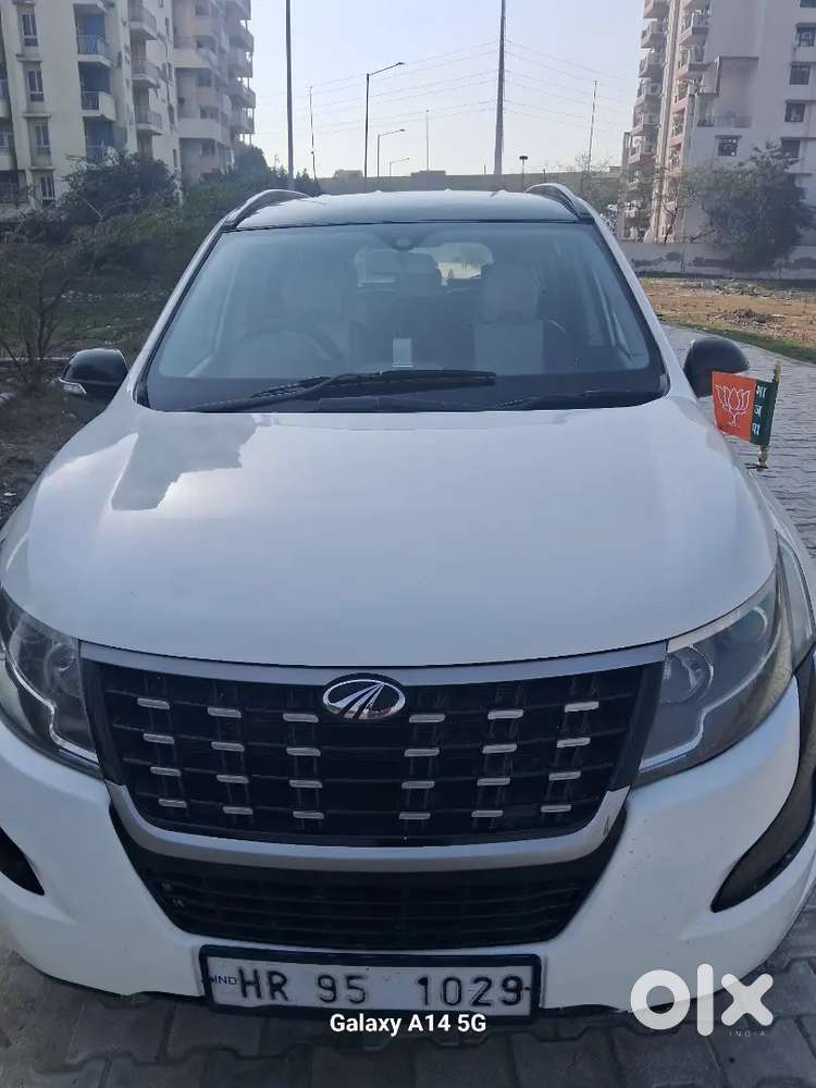Mahindra Xuv500 2019 Year Model