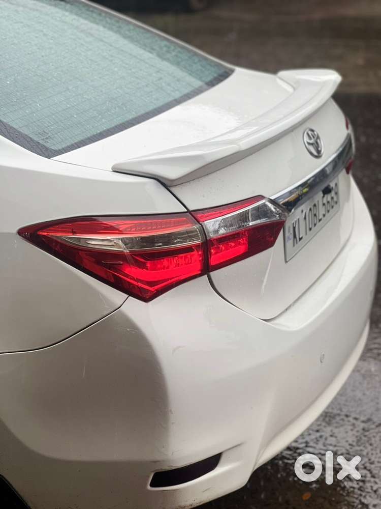 2015 Toyota Corolla Altis