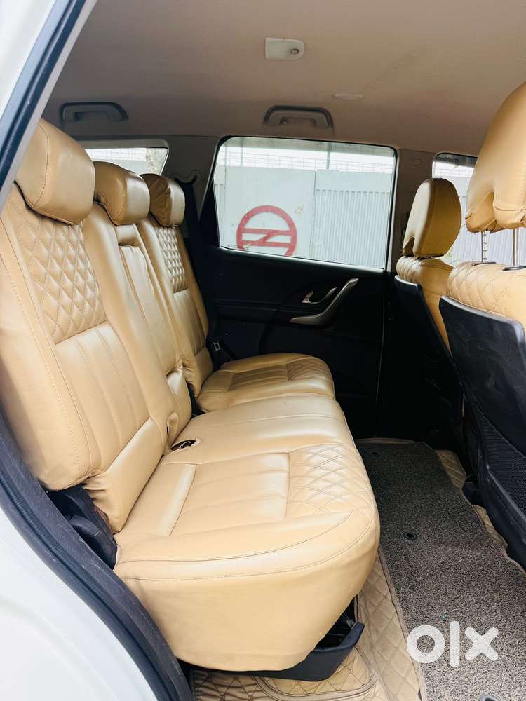 Mahindra Xuv500 W7, 2019, Diesel