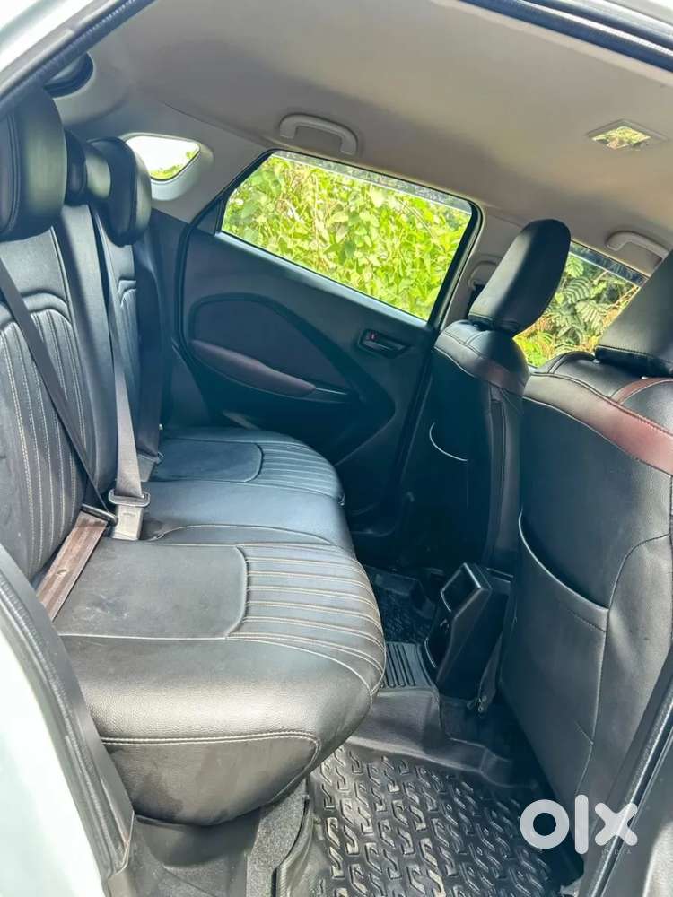 Maruti Suzuki Fronx Delta Plus 1.2l Ags, 2023, Petrol