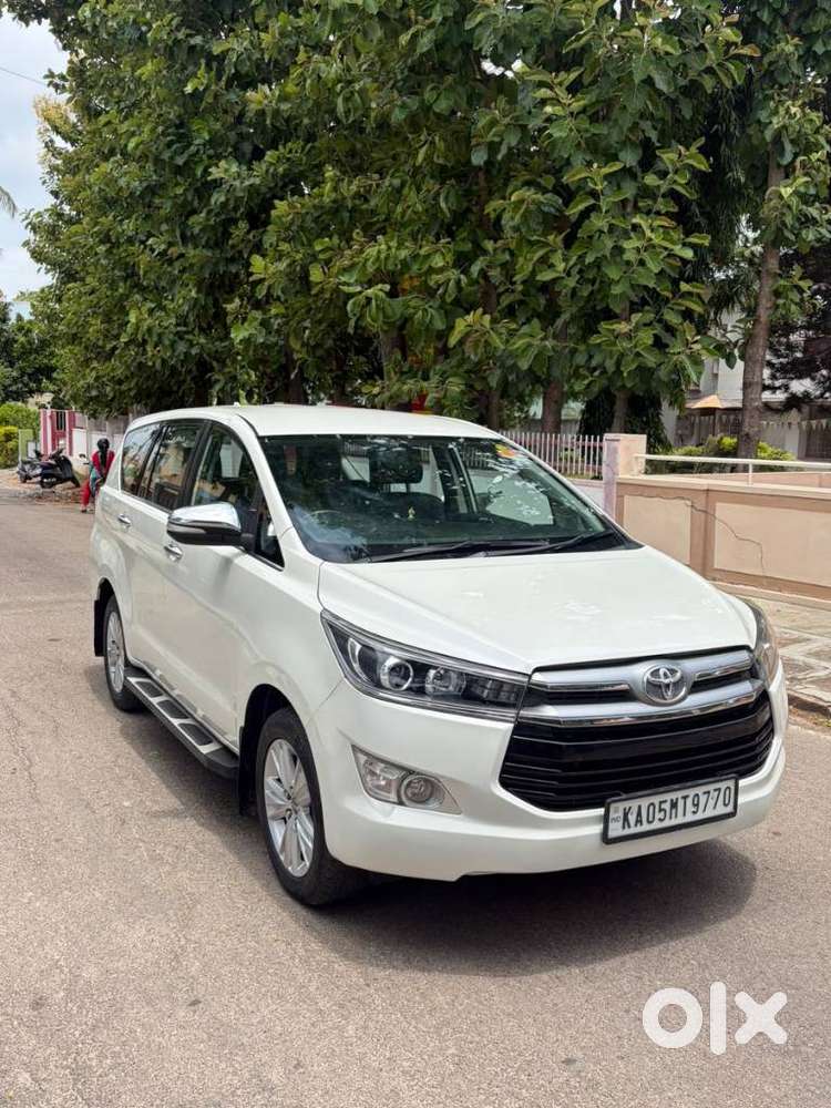 Toyota Innova Crysta 2.4 Z 7 Str, 2016, Diesel