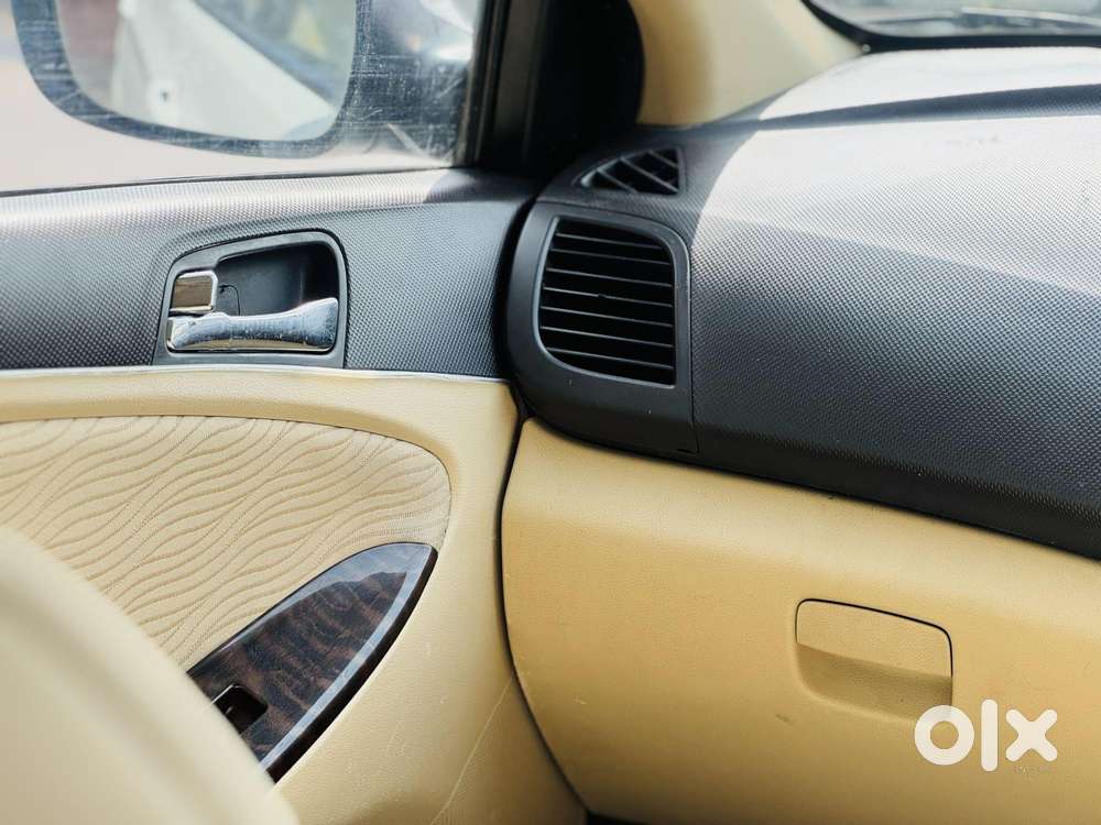 Hyundai Verna 2011-2014 1.6 Vtvt, 2013, Diesel