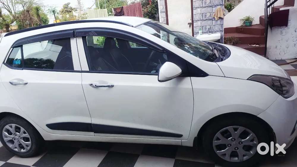 Hyundai Grand I10 Sportz 2014