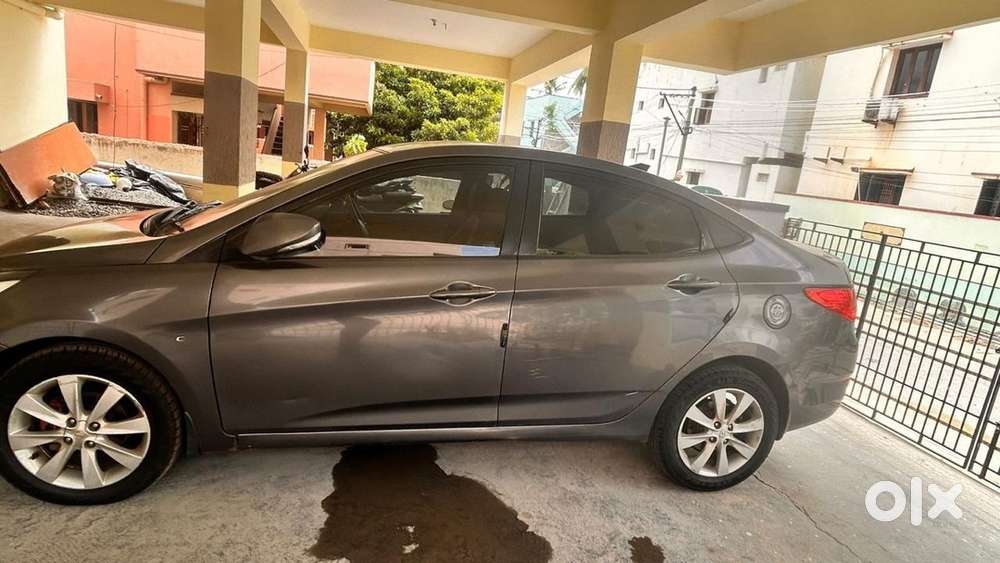 Hyundai Fluidic Verna Diesel Manual 2012