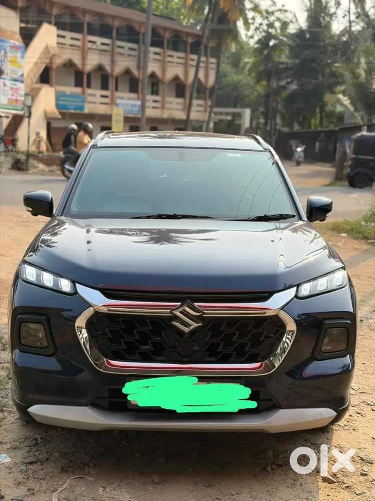 Maruti Suzuki Grand Vitara 2023 Petrol Well Maintained