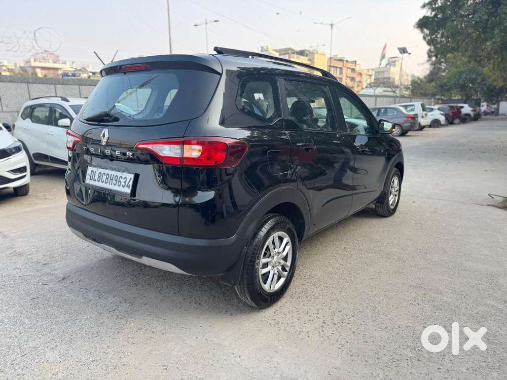 Renault Triber Rxt, 2024, Petrol