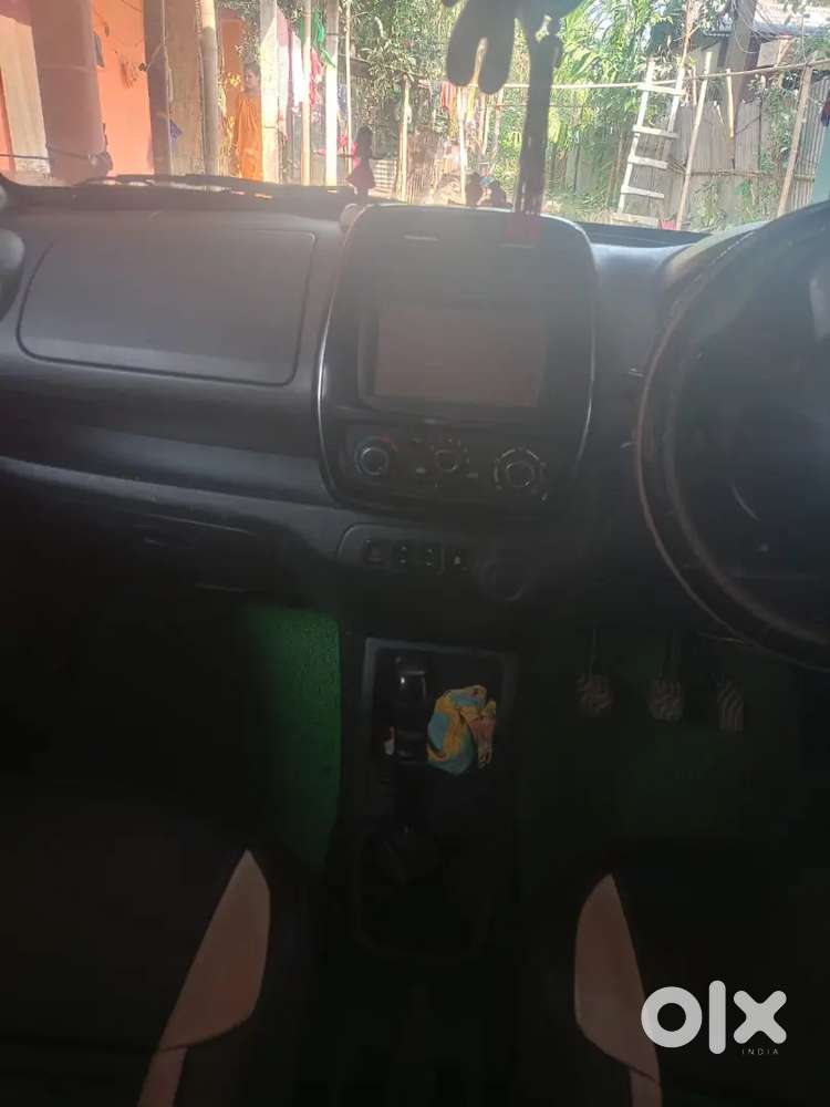 Renault Kwid 2017 Petrol 61200 Km Driven