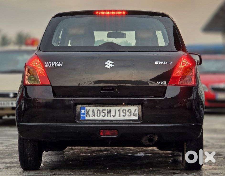 Maruti Suzuki Swift Vxi + Manual, 2010, Petrol