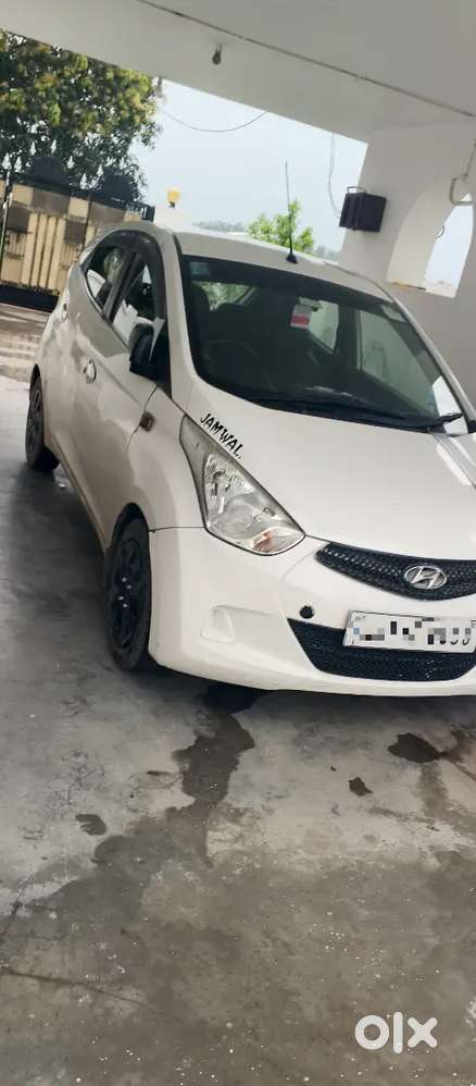 Hyundai Eon 2016 Petrol 70000 Km Driven