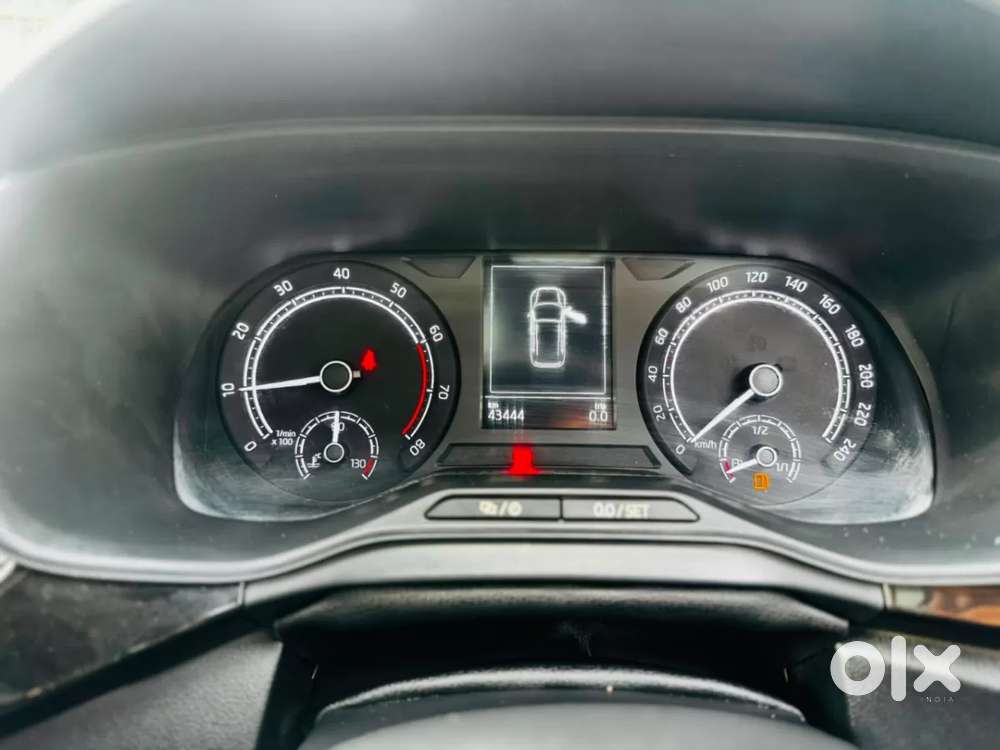 Skoda Kushaq Style 1.0l Tsi Mt, 2021, Petrol
