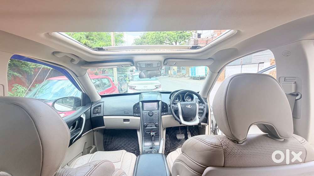 Mahindra Xuv500 At W10 Fwd, 2016, Diesel