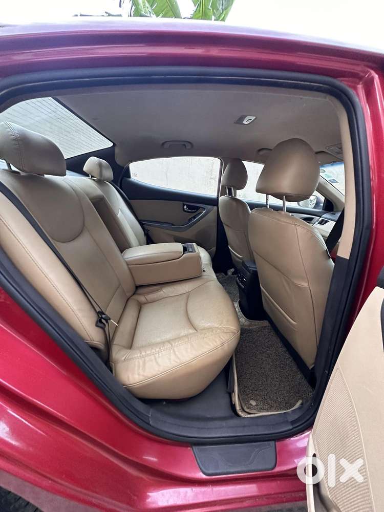 Hyundai New Elantra 1.8 Sx (o) At Vtvt, 2015, Petrol