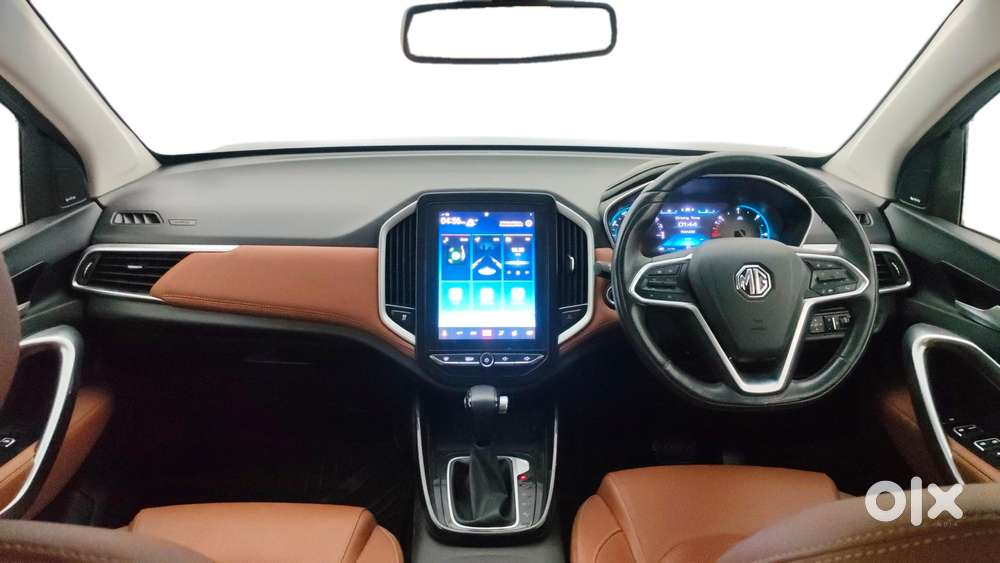 Mg Hector Plus 1.5 Sharp Turbo Cvt 6 Str, 2022, Petrol