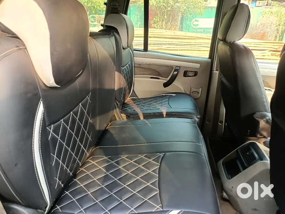 Mahindra Scorpio S10 Diesel 2015